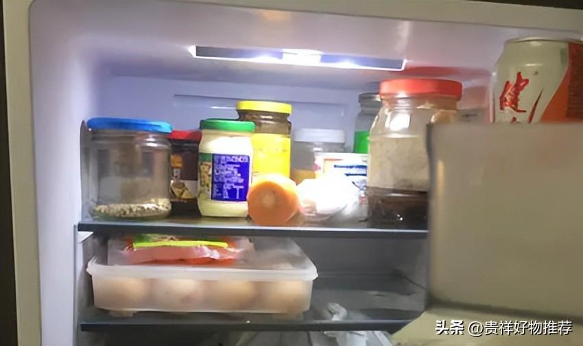 冰箱边上漏电怎么办，冰箱边角漏电（冰箱摸着有电怎么回事）