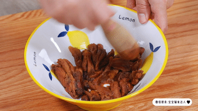 五个月宝宝辅食食谱，五个月宝宝辅食吃什么（这搭配火了800年）