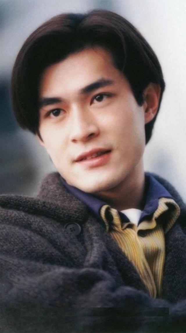 陈志朋个人资料，陈志朋都有什么奇葩的造型（至今不娶妻的11位港台大龄男星）