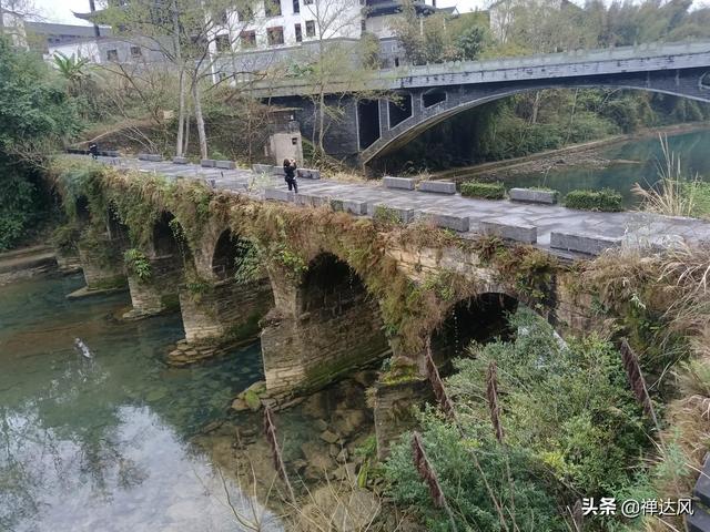 大小七孔旅游攻略，荔波小七孔游玩攻略推荐（贵州深度旅行之十三：大七孔）