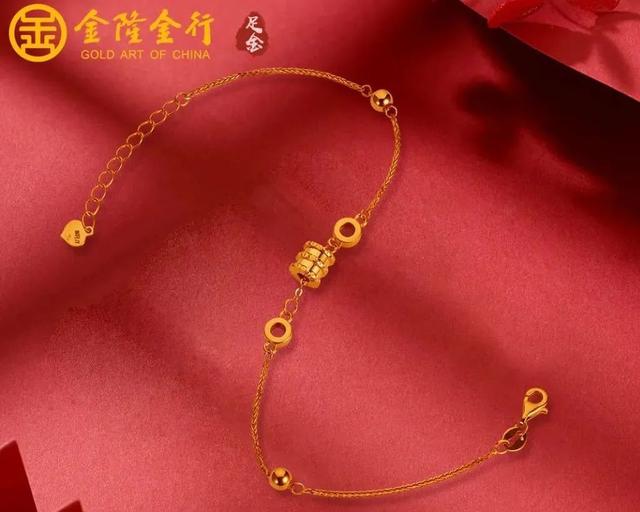 合金项链会掉色吗，合金饰品一般保色多久（掉钻/变形/划痕…黄金珠宝最常见的售后问题有哪些）