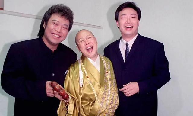 费玉清三姐弟：反目背后有真情，俗世的抛名舍利，出家的挥金如土