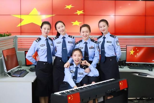 我国所有警察都是公务员吗，我国所有警察都是公务员吗（警察不一定是公务员）