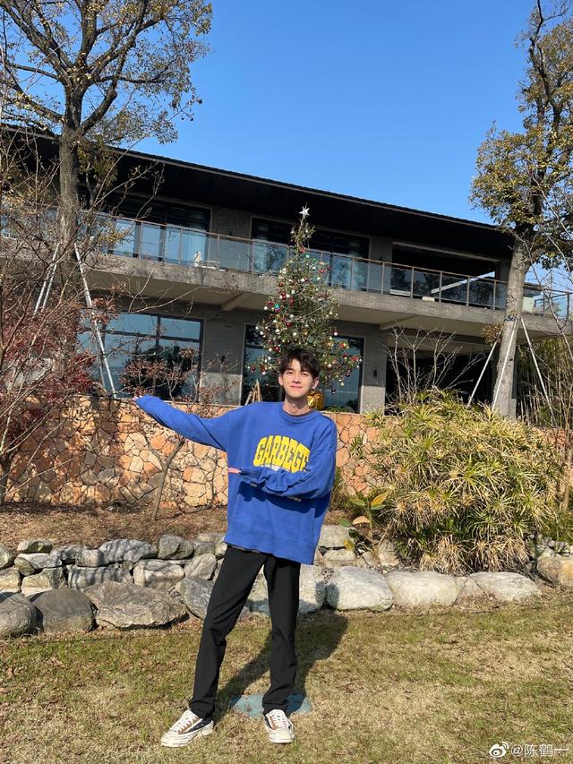 陈鹤一（陈鹤一简介，陈鹤一：从网红转型为演员（陈鹤一百度百科）