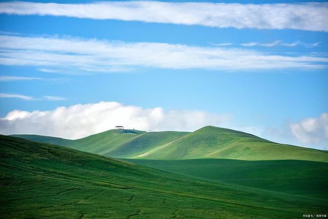 草原旅游去哪里好草原旅游胜地，草原旅游胜地有哪些（来这个内蒙最美的草原吧）