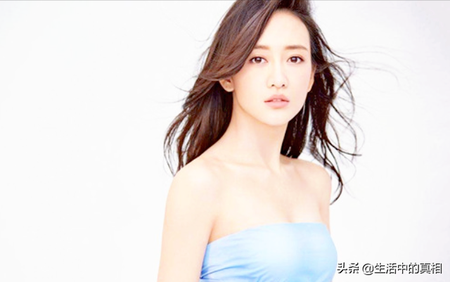 抹胸是什么，生活中那么多穿抹胸的女生