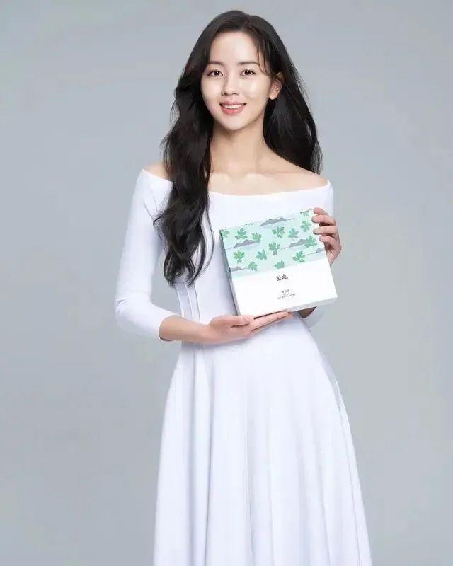 韩国最美十位女星，2023年韩国最美的10大女星