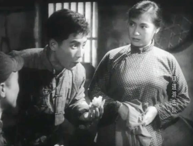 怡女儿（秦怡近况），秦怡的女儿是不是秦怡的（冯远征龚琳娜等人发文悼念）