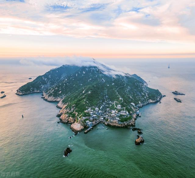 适合唱给自己的歌有哪些，自己适合唱什么歌（这份适合一个人去的旅行清单）