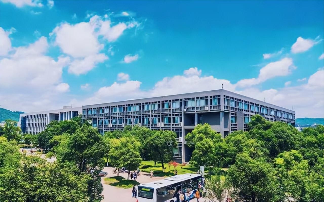 高水平大学有哪些学校（2022年高校综合实力最新排名）