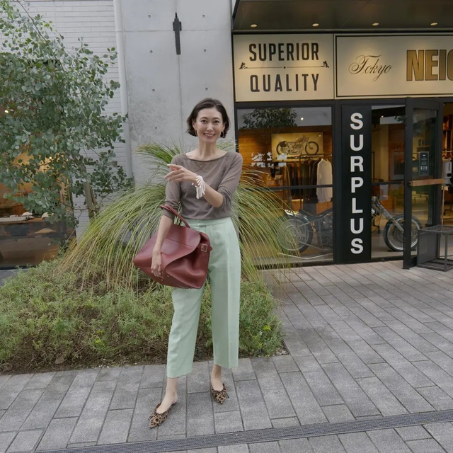 精致优雅女人经典语录，女人精致优雅励志语录（不占年龄优势但气质让人更美）