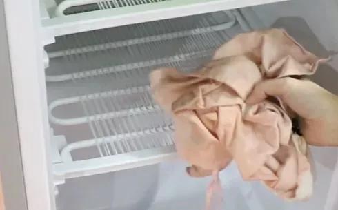 怎么才能不让冰箱冷冻结冰，如何不让冰箱结冰结霜（只需动一下这里）