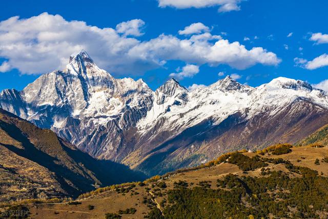 四姑娘山旅游攻略，四姑娘山游玩路线推荐（川西旅行攻略-“蜀山之后”四姑娘山）