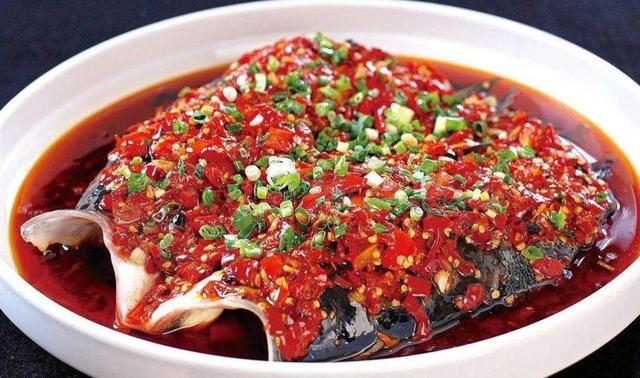 湖南特色菜谱有哪些，湖南家常菜菜谱大全（湖南最经典的10道湘菜）