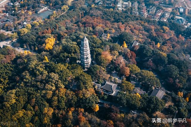 苏州虎丘景点介绍及游玩路线，苏州旅游景点虎丘地点（<江苏苏州5A景区>）