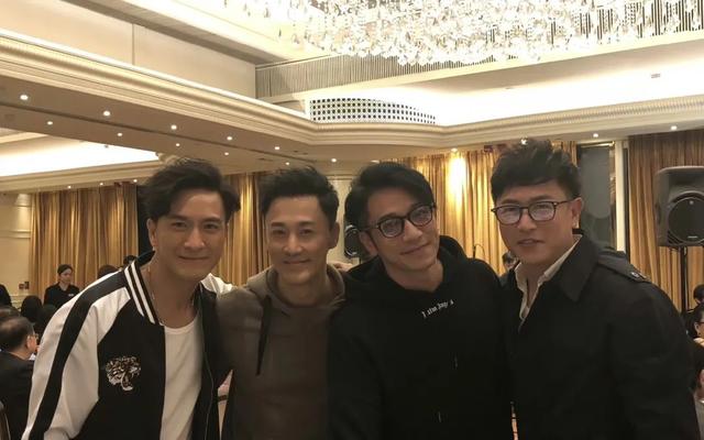 《披荆斩棘2》路透曝光：林峯满脸不高兴，吴卓羲戴墨镜耍酷
