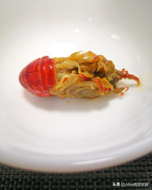 煮小龙虾的方法和教程，如何煮小龙虾好吃又简单（从挑到煮超详细分享）