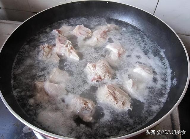 水煮肉怎么做才香，水煮肉怎么做才香脆（牢记\