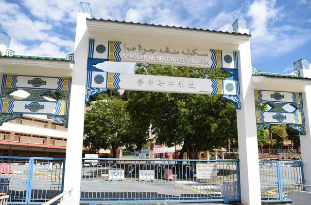 关于斯里巴加湾市介绍，马来西亚斯里巴加湾市（带你看看真实的文莱）