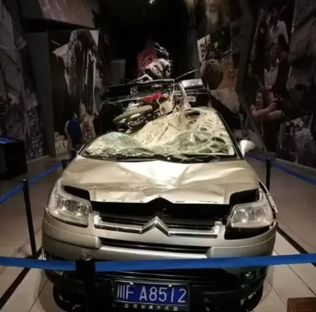 东风雪铁龙凯旋汽车，东风雪铁龙凯旋这车怎么样（汶川大地震留下一辆“神车”）