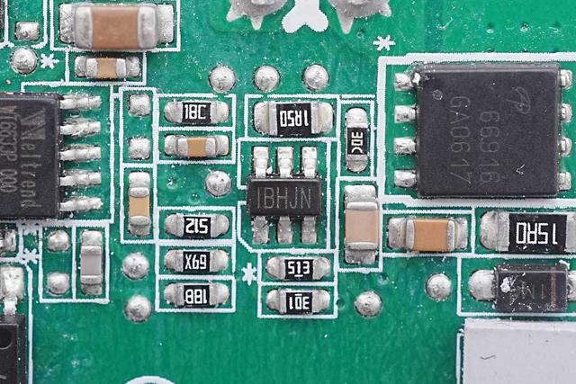 电脑适配器是什么，什么是适配器（拆解联想100W电源适配器看看用料）