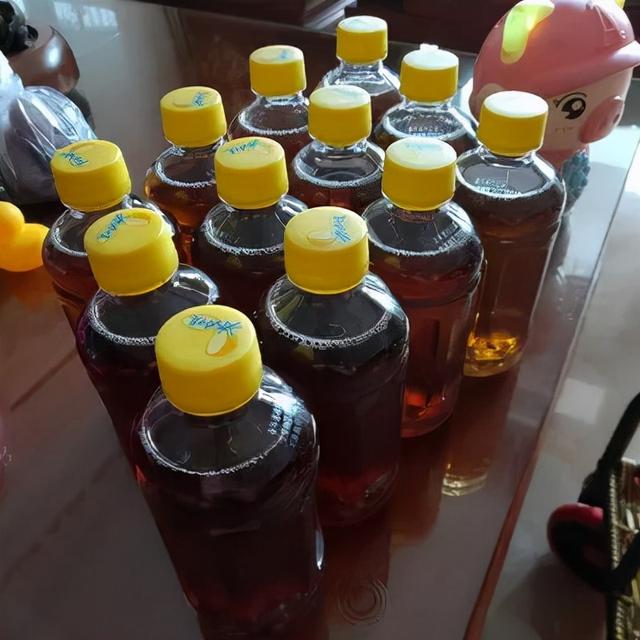 康师傅logo，康师傅是谁（新设计竟然没有包装，一丝不挂）