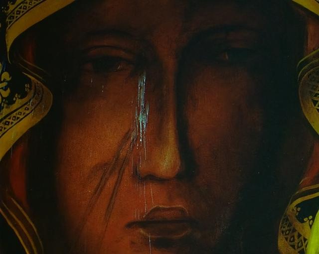 与神同在，与神同在歌曲歌词播放（爱是唯一的信仰——基耶斯洛夫斯基电影《十诫》图片）