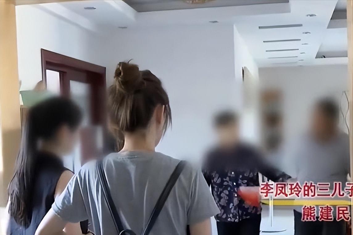 啃老族真实案例（52岁啃老族熊丽）