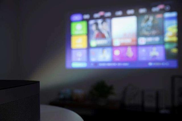 激光电视品牌排行榜前十名，激光电视品牌排行榜（2022最受欢迎的十大投影仪排行）