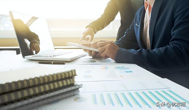 英语专业研究生，英语专业考研方向是什么（值得“考研”的五大专业）