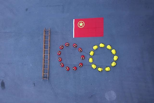 青春奋斗物语，青春奋斗物语演员表（奋斗的青春，在路上）