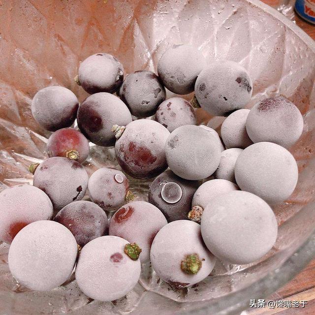剥开的榴莲放在冷藏可以放几天，榴莲剥开后放冰箱能放几天（最适合放冰箱冷冻的5种水果）
