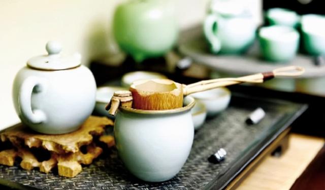 茶禅静心句子，茶禅静心句子十六字令（五首古诗词，遇见茶与禅）
