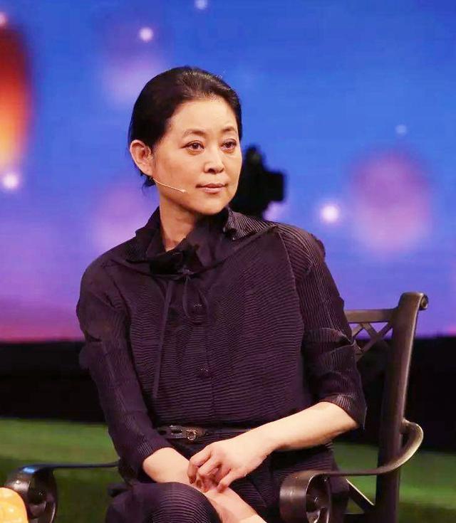 倪萍简历及个人资料简介,倪萍简历及个人资料简介国籍(离异后女儿改