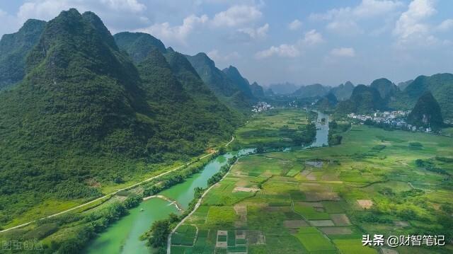 旅游板块龙头股有哪些,旅游股票有哪些龙头股（中国A股：旅游业迎黄金发展期）