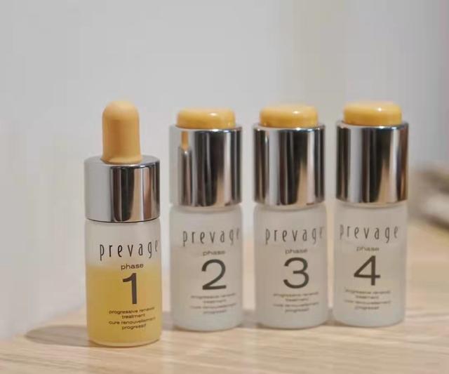 最好用的十大精华排名，好用的精华液排行榜10强：兰蔻小黑瓶第4（公认好用的4款大牌精华）