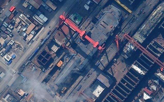 中国的航空母舰有几艘，中国第三艘航母的名字叫什么（核动力威慑力多大）