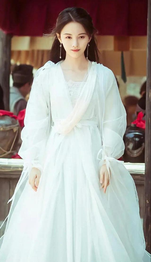 把这13位女星放在一起看，姓李的女明星名字大全集