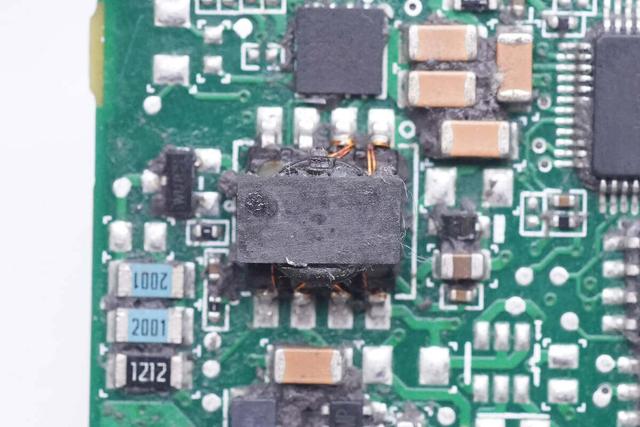 华为光伏逆变器，华为的光伏逆变器受不受禁令（拆解华为450W智能光伏优化器带你有全新了解）