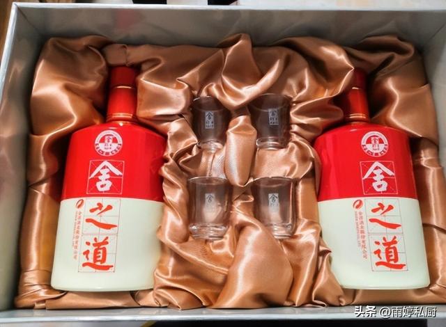 老爸生日送什么礼物好，老爸过生日送什么礼物好（春节记得带上这4款好酒回家）