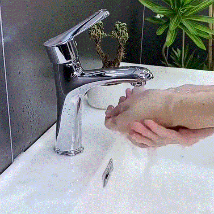 自来水龙头加热器，自来水龙头加热器一开电磁炉风扇就转了（用了半年多，谈谈我的真实感受）