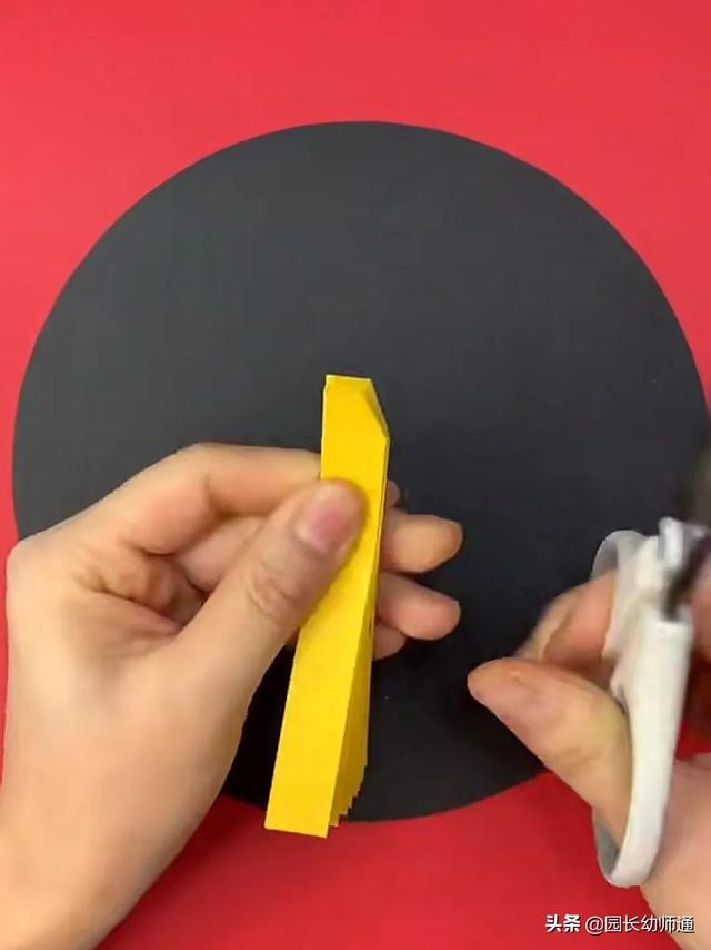 儿童简单贺卡制作，教宝宝做儿童手工贺卡（传递孩子满满的爱和祝福）