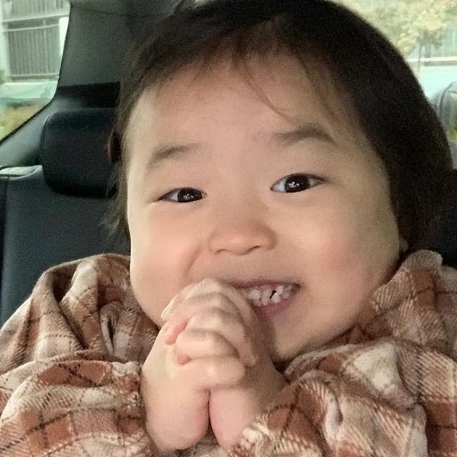 萌小孩搞怪头像微信，萌小孩搞怪头像（萌娃可爱搞笑怪诞头像合集）