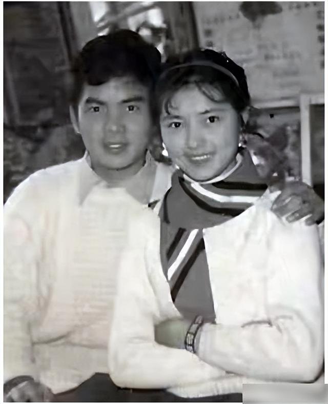 歌手姜黎黎简历，姜黎黎：嫁小3岁汪宝生