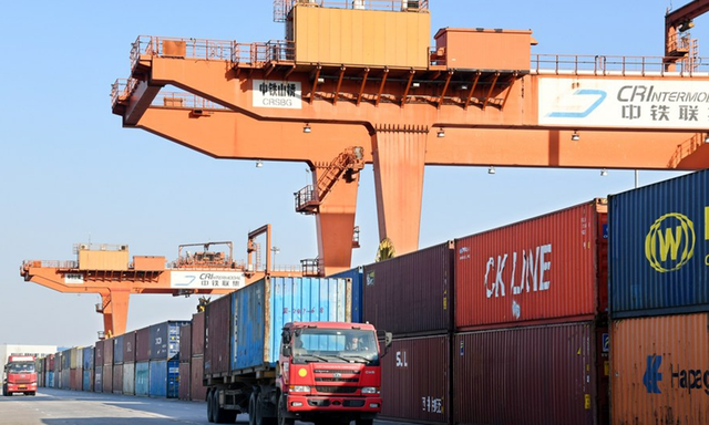 蒙古国和中国的关系，蒙古对大国外交关系（中国能为蒙古做些什么）