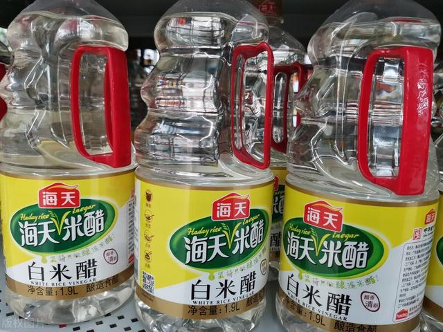 毛衣缩水了怎么恢复正常，缩水了的毛衣怎么恢复正常（教你3招巧还原）