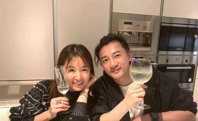 陈志朋个人资料，陈志朋都有什么奇葩的造型（至今不娶妻的11位港台大龄男星）