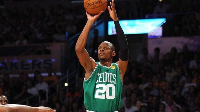 96黄金一代成员，96黄金一代落选秀成铁血代表（美媒重排96黄金一代）