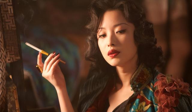 丹凤眼是什么样的，丹凤眼是什么样子的人（难怪大家会喜欢“丹凤眼”女星）