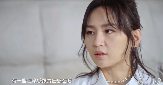 周笔畅的歌曲，17年后再看周笔畅（周笔畅的歌曲笔记不太好唱）